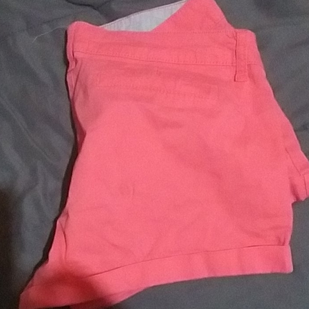 Shorts - Picture 2 of 2
